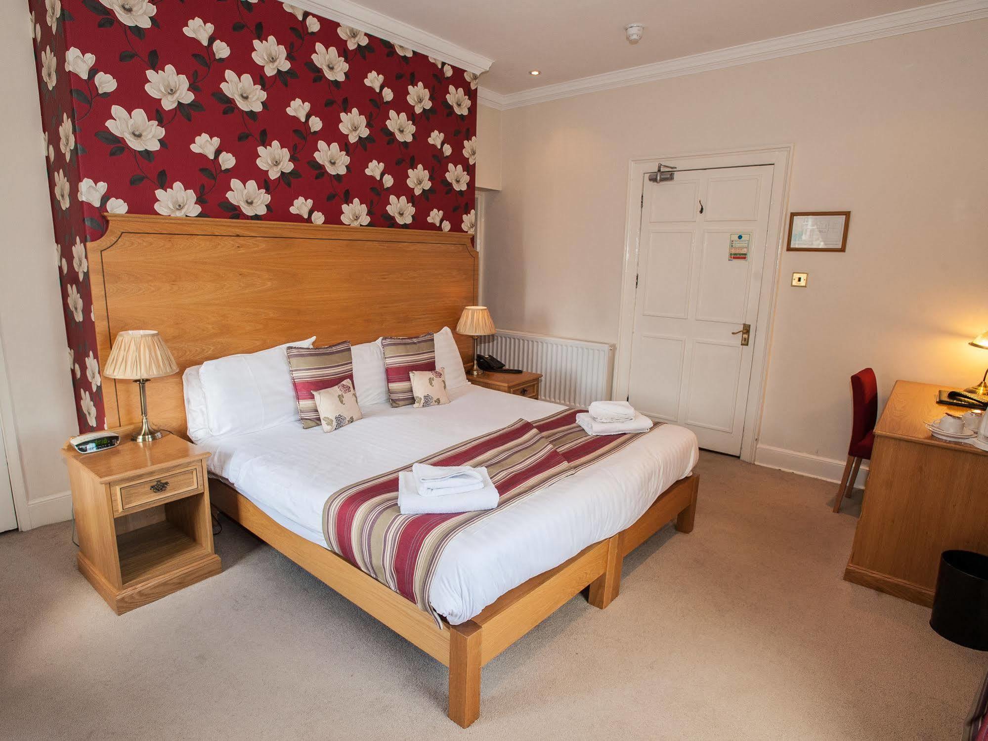 The Rutland Arms Hotel, Bakewell, Derbyshire 外观 照片